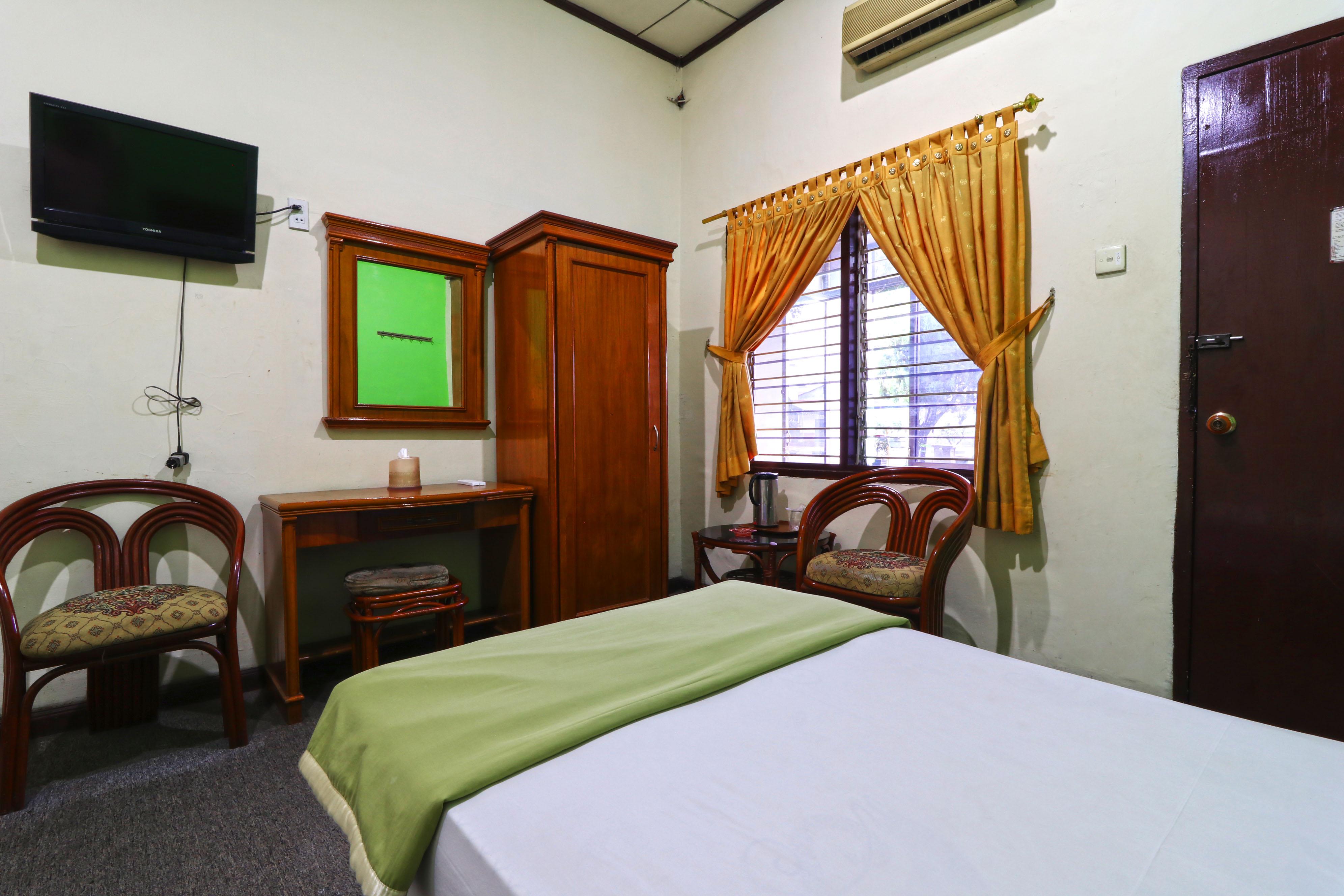 Hotel Sumatera Медан Екстер'єр фото