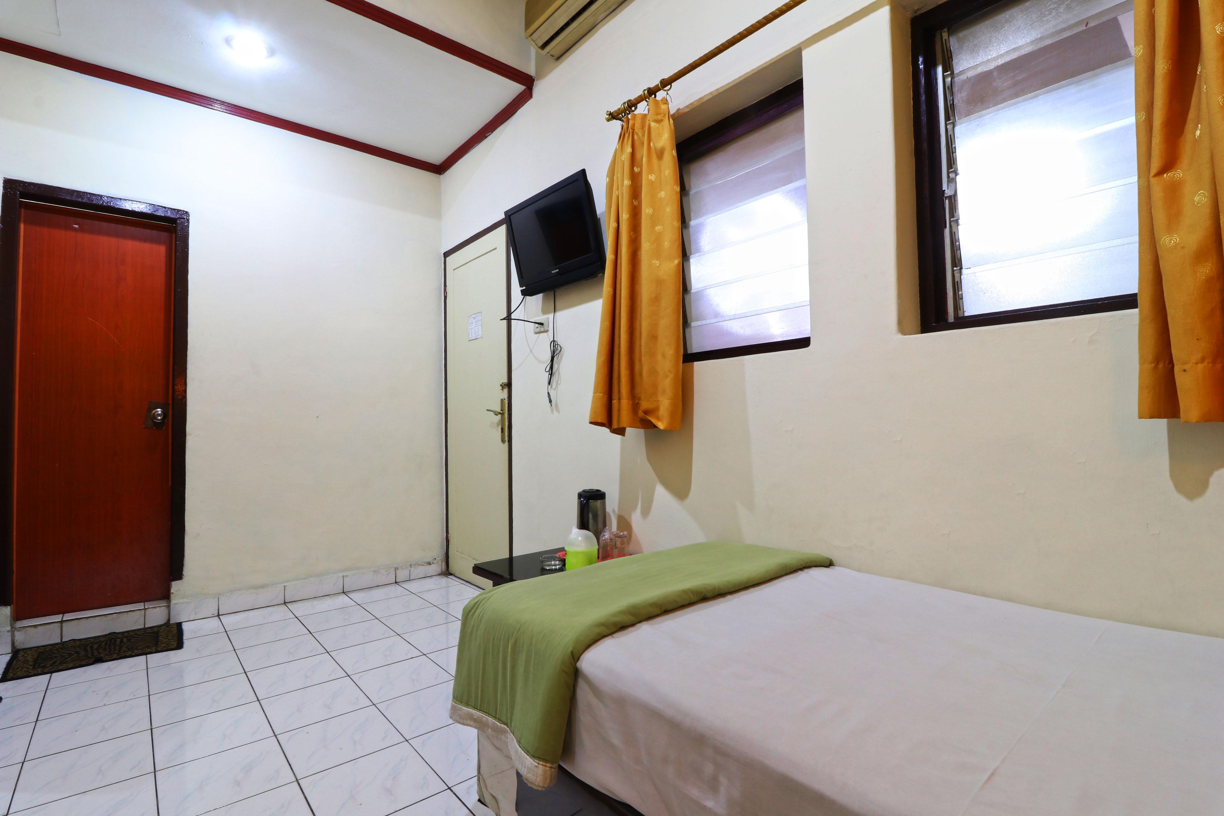 Hotel Sumatera Медан Екстер'єр фото